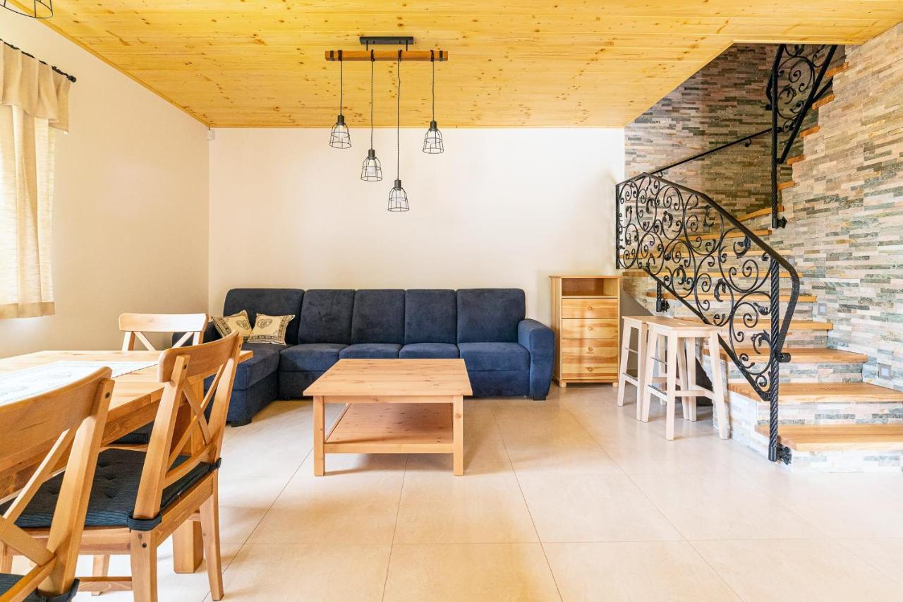Apartmány pod Rozsutcom- Zaťkov dvor Terchová Esterno foto
