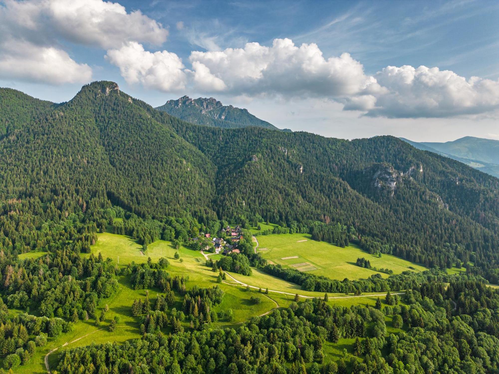 Apartmány pod Rozsutcom- Zaťkov dvor Terchová Esterno foto