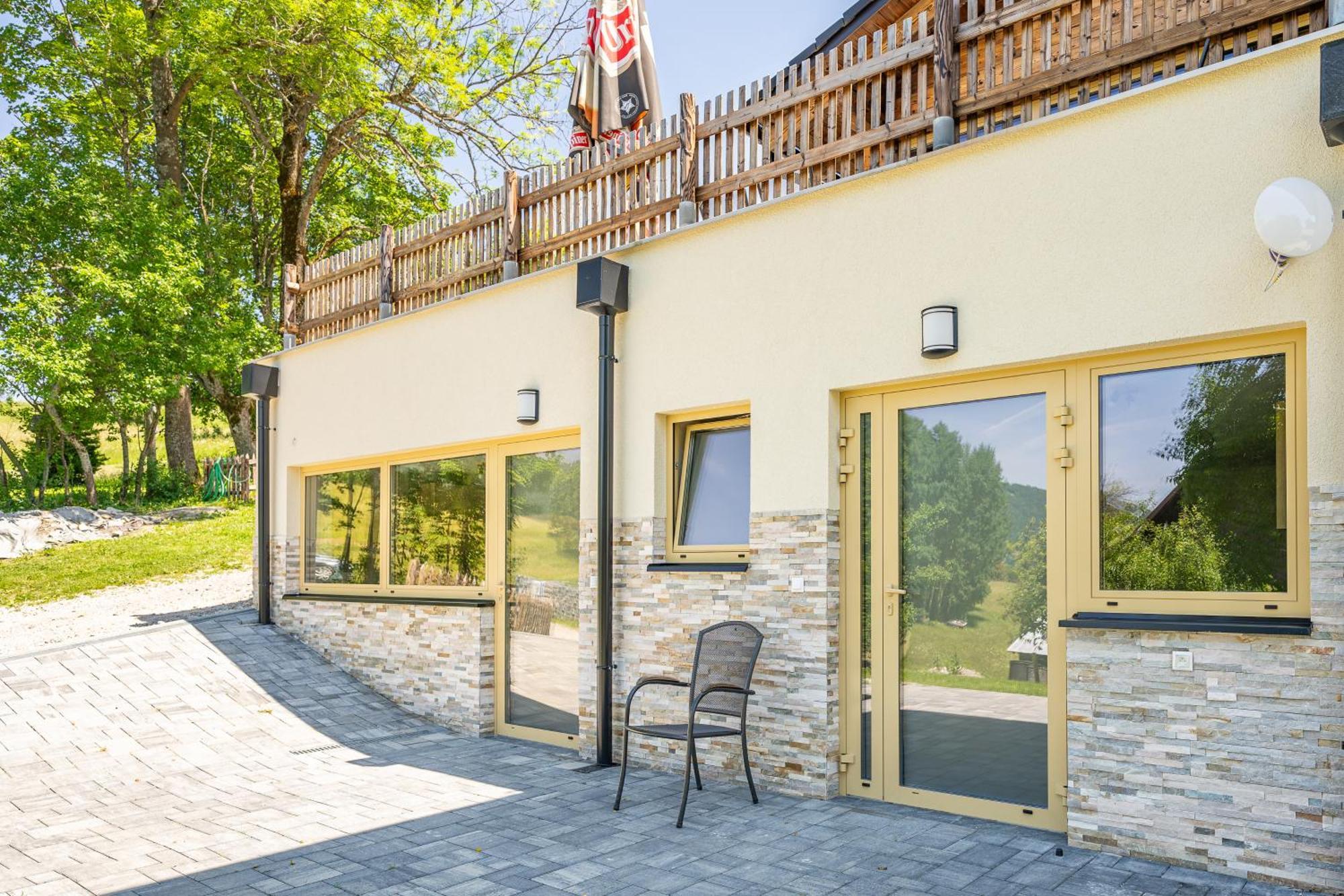 Apartmány pod Rozsutcom- Zaťkov dvor Terchová Esterno foto