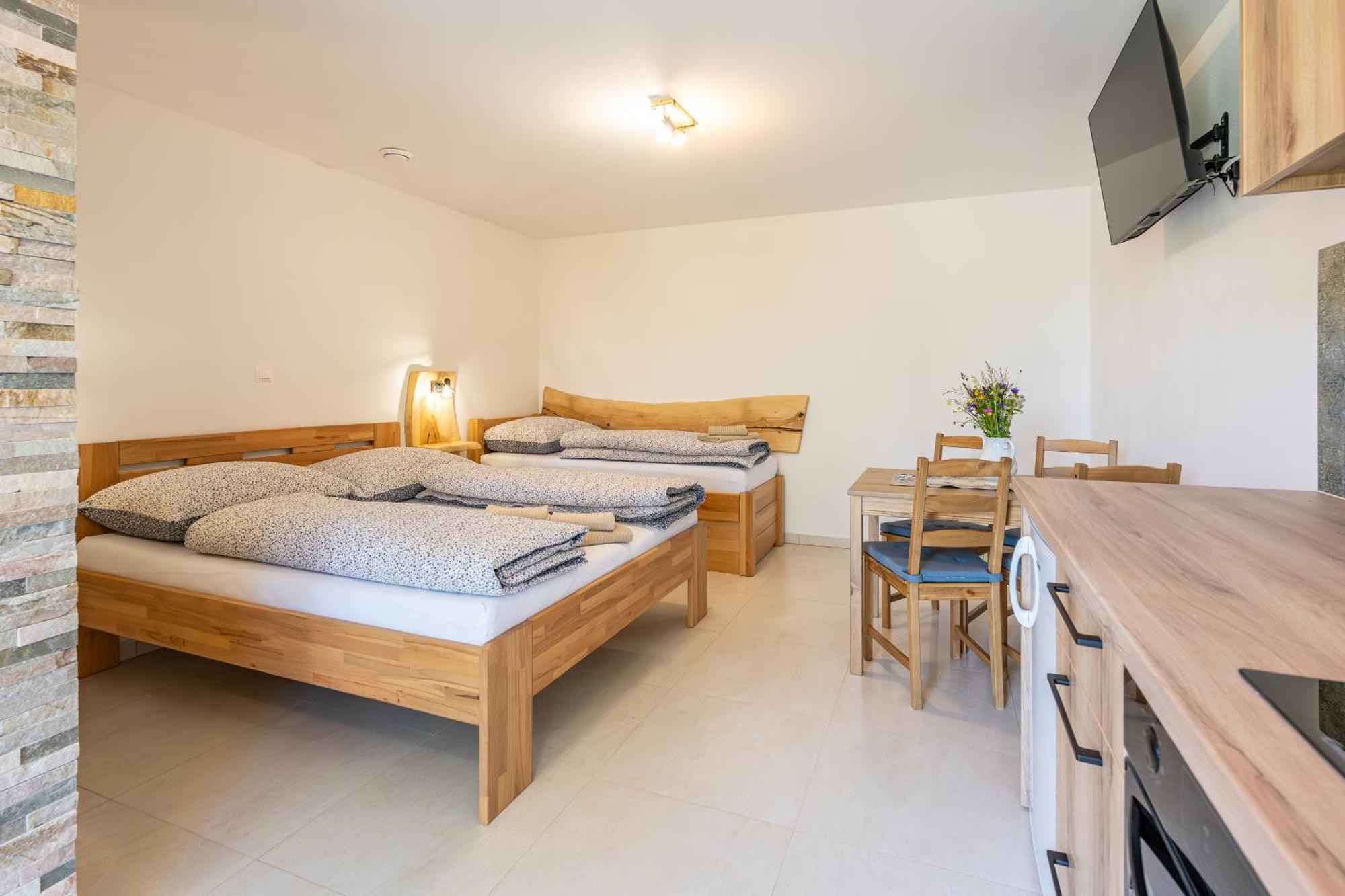 Apartmány pod Rozsutcom- Zaťkov dvor Terchová Esterno foto