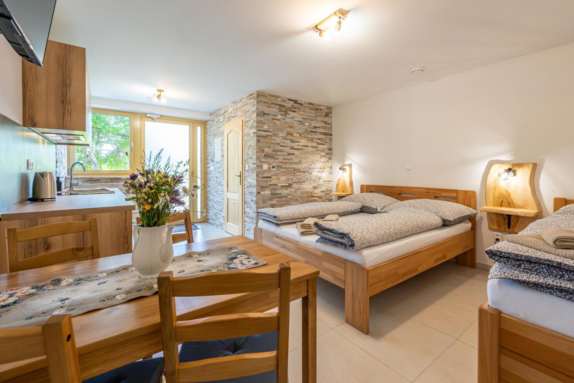 Apartmány pod Rozsutcom- Zaťkov dvor Terchová Esterno foto